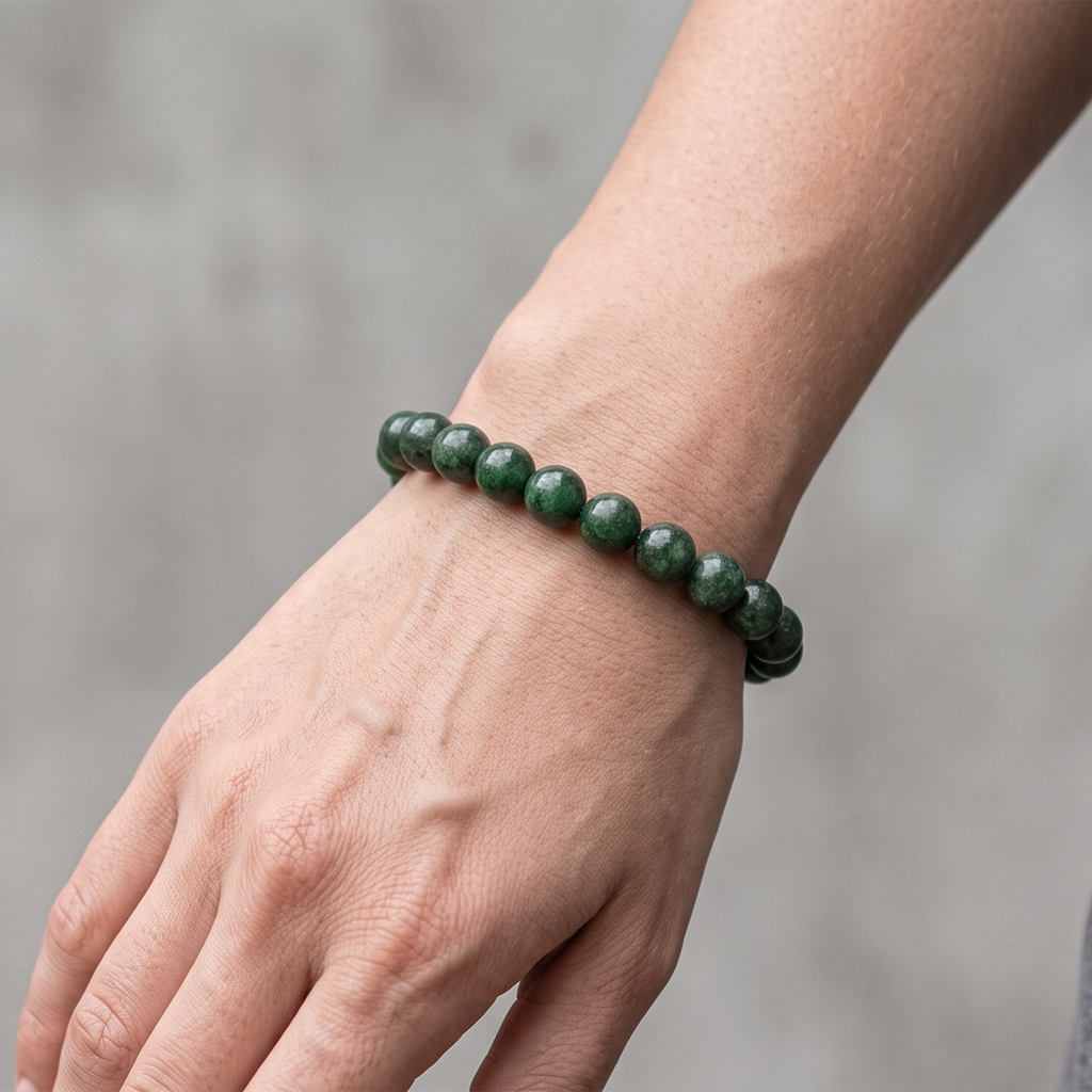 Green Aventurine Crystal Bracelet – Luck, Prosperity & Emotional Balance